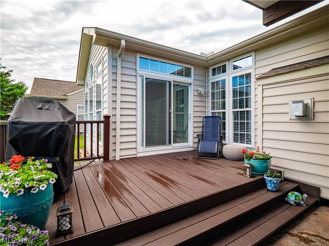 39178 Hawthorne Drive, Avon, OH 44011