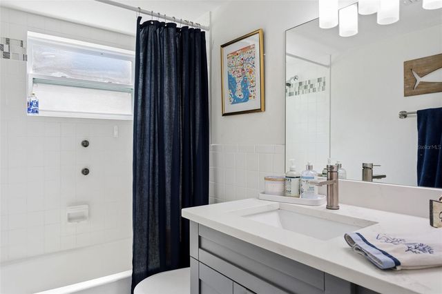 1006 E NORFOLK STREET, Tampa, FL 33604