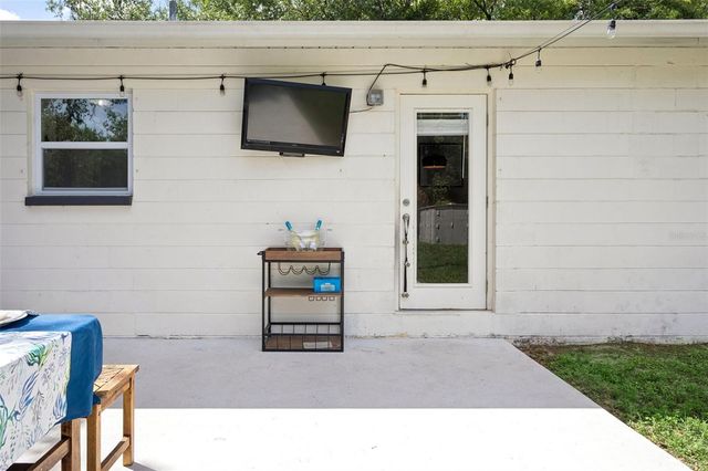 1006 E NORFOLK STREET, Tampa, FL 33604