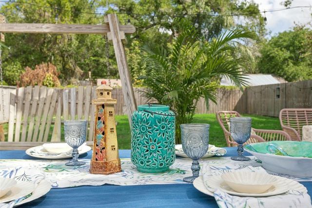 1006 E NORFOLK STREET, Tampa, FL 33604