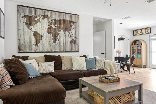 1006 E NORFOLK STREET, Tampa, FL 33604