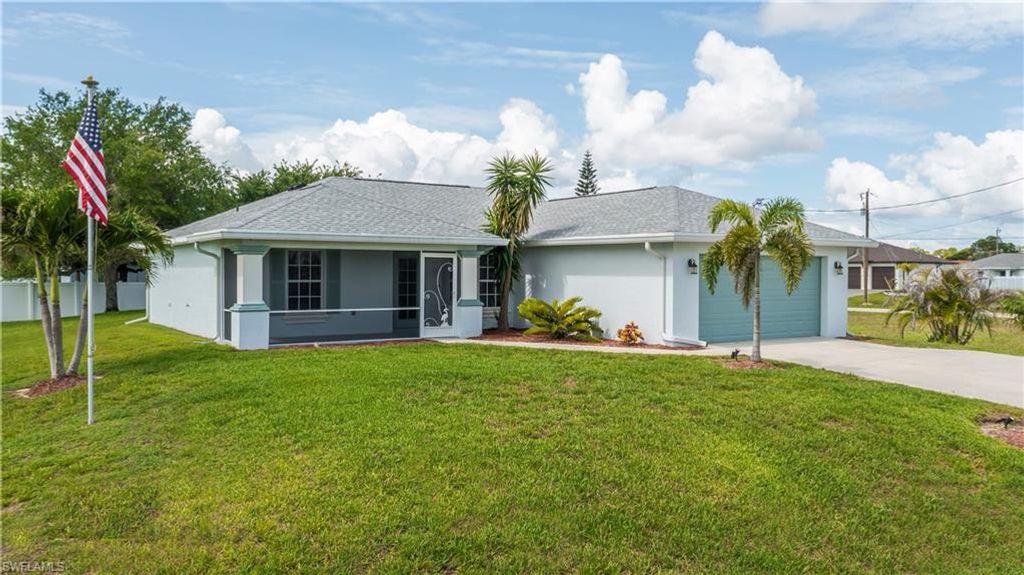 1922 Jacaranda PKWY W, CAPE CORAL, FL 33993 — photo 2