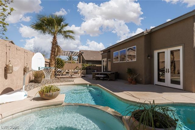 10090 Claverton Court, Las Vegas, NV 89148
