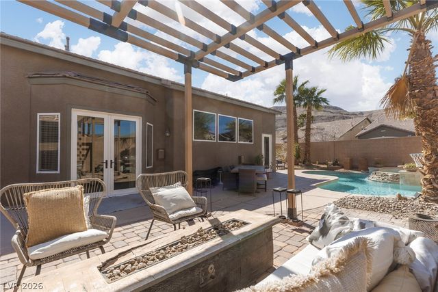 10090 Claverton Court, Las Vegas, NV 89148