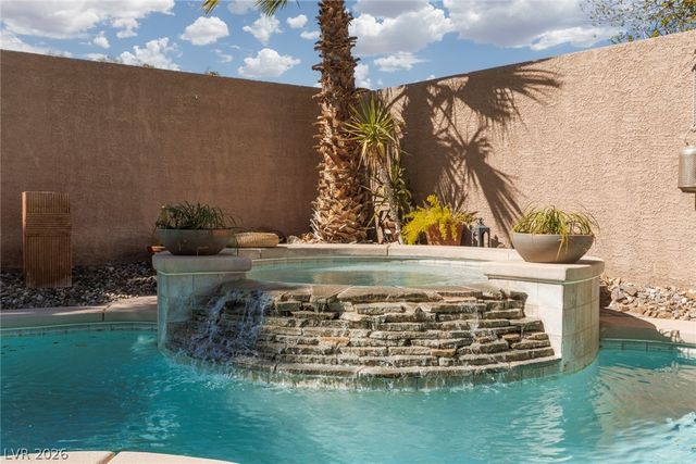 10090 Claverton Court, Las Vegas, NV 89148