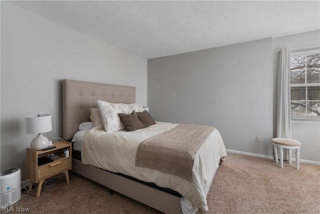 3753 Lake Run Boulevard, Stow, OH 44224