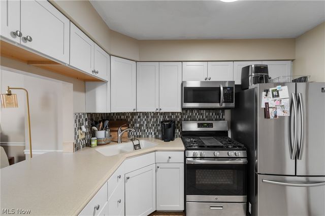 3753 Lake Run Boulevard, Stow, OH 44224