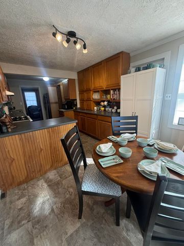 903 N Lexington Avenue, Springfield, MO 65802