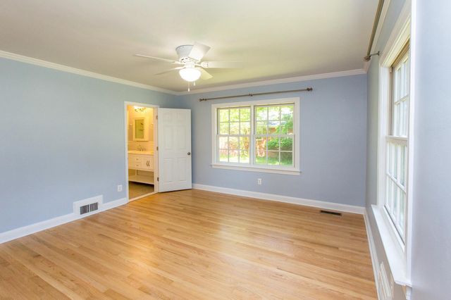 6435 OVERLOOK DR, Alexandria, VA 22312