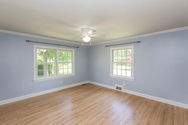 6435 OVERLOOK DR, Alexandria, VA 22312