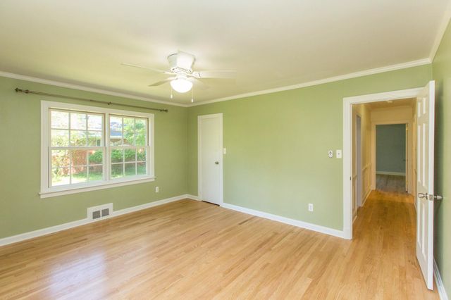 6435 OVERLOOK DR, Alexandria, VA 22312