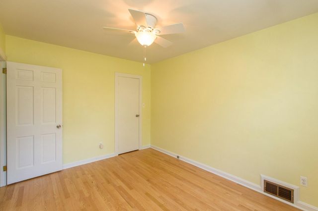 6435 OVERLOOK DR, Alexandria, VA 22312