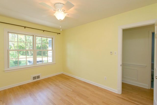 6435 OVERLOOK DR, Alexandria, VA 22312