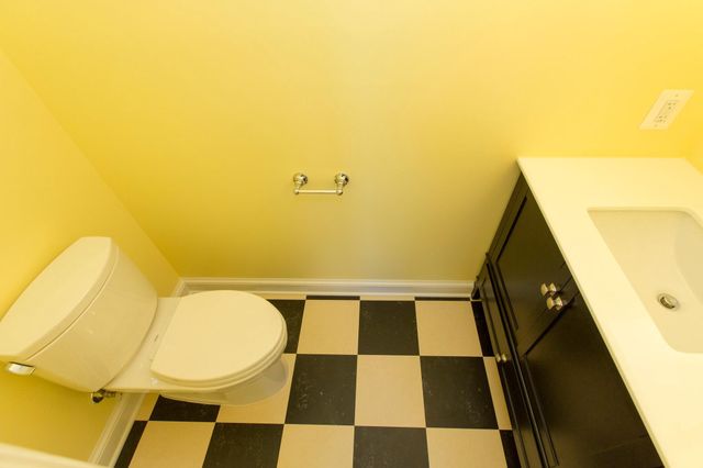 6435 OVERLOOK DR, Alexandria, VA 22312