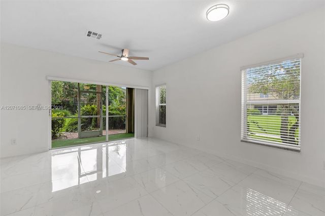 12133 SW 3rd Street 12133, Pembroke Pines, FL 33025