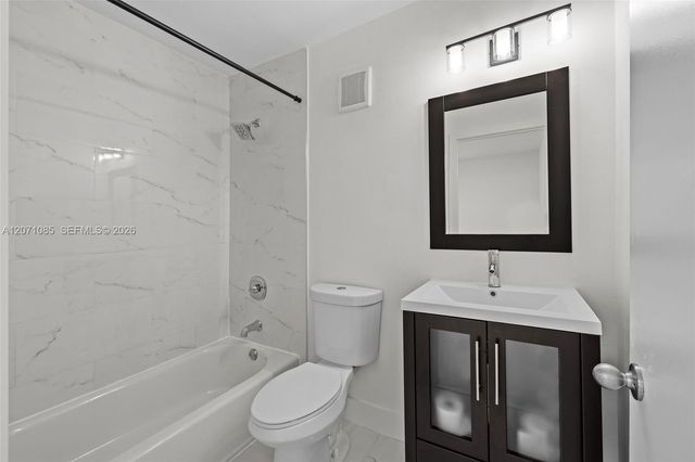 12133 SW 3rd Street 12133, Pembroke Pines, FL 33025