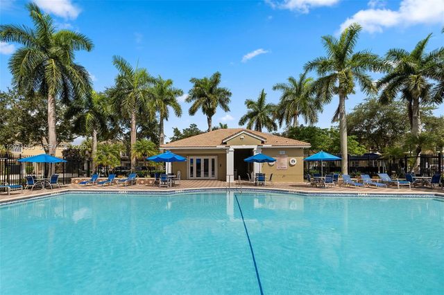 12133 SW 3rd Street 12133, Pembroke Pines, FL 33025