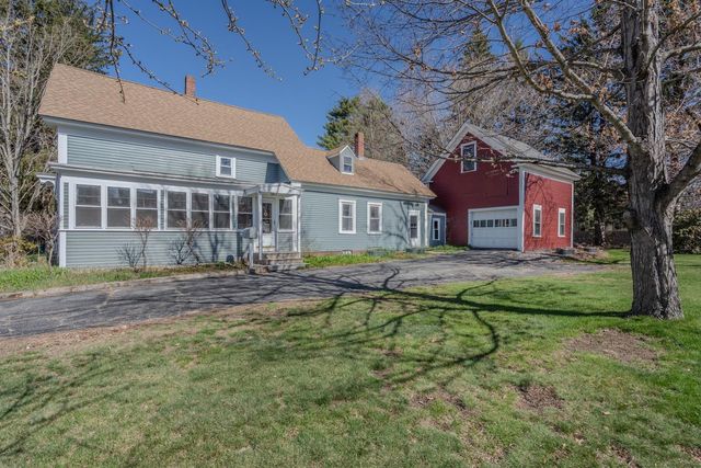 8 Adams Avenue, Rochester, NH 03867