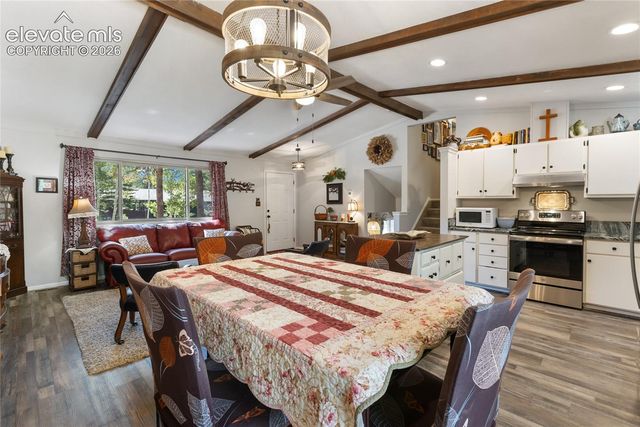 702 Sunnywood Loop, Woodland Park, CO 80863