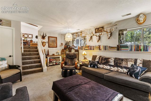 702 Sunnywood Loop, Woodland Park, CO 80863