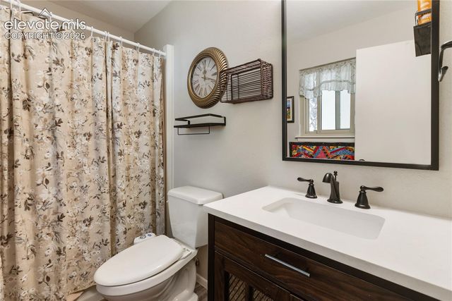 702 Sunnywood Loop, Woodland Park, CO 80863