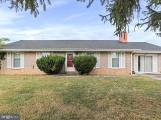 523 RICHARD ST, Martinsburg, WV 25404