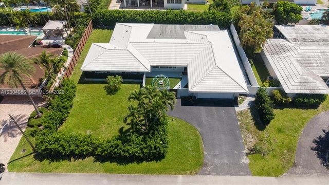 2632 NE 35th Street, Fort Lauderdale, FL 33306