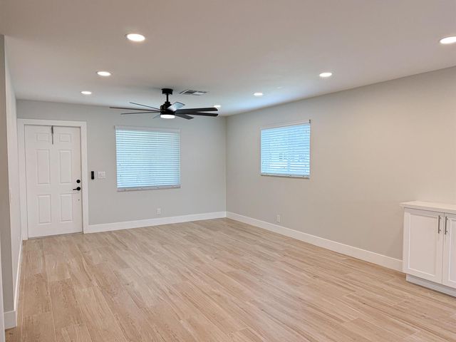 7430 Cocoanut Drive, Lake Worth, FL 33467