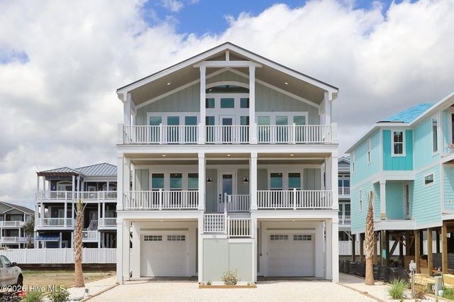 90 W 1st Street, Ocean Isle Beach, NC 28469