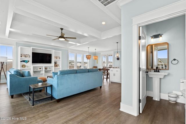 90 W 1st Street, Ocean Isle Beach, NC 28469