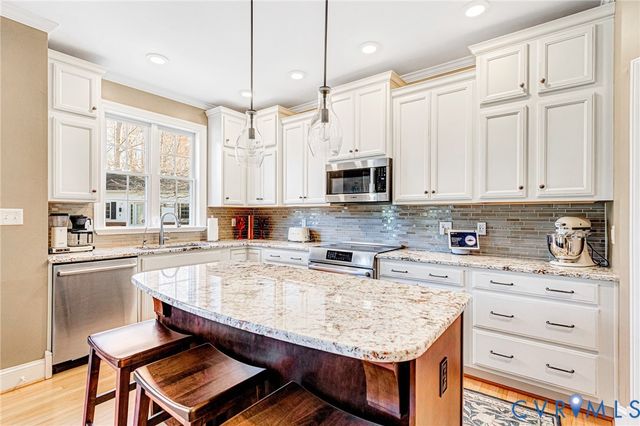 3898 Bent Arrow Dr, Powhatan, VA 23139