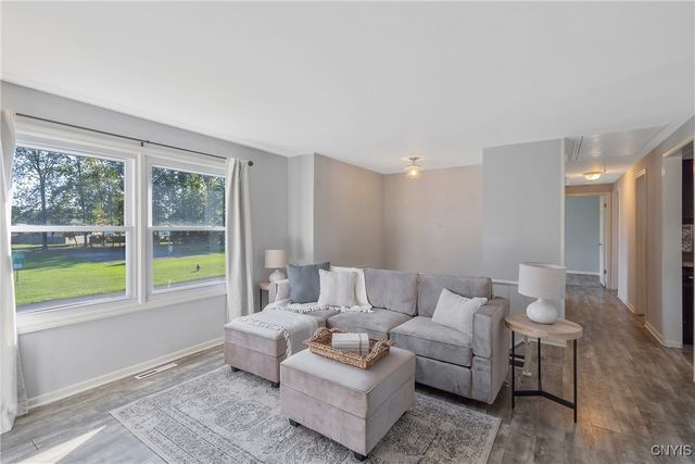 4189 Balboa Drive, Clay, NY 13090