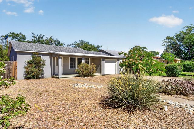 225 Morningside Drive NE, Albuquerque, NM 87108
