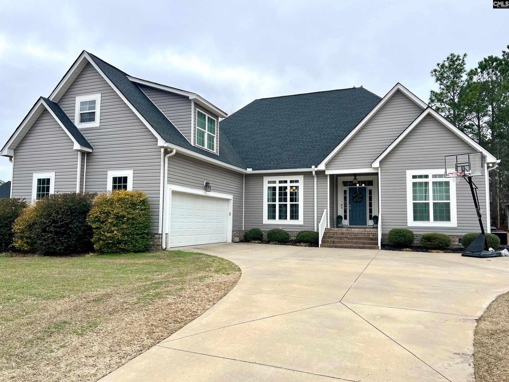 73 Middleton Drive, Lugoff, SC 29078