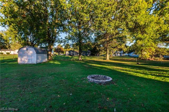 8304 Arlington Avenue NW, North Canton, OH 44720