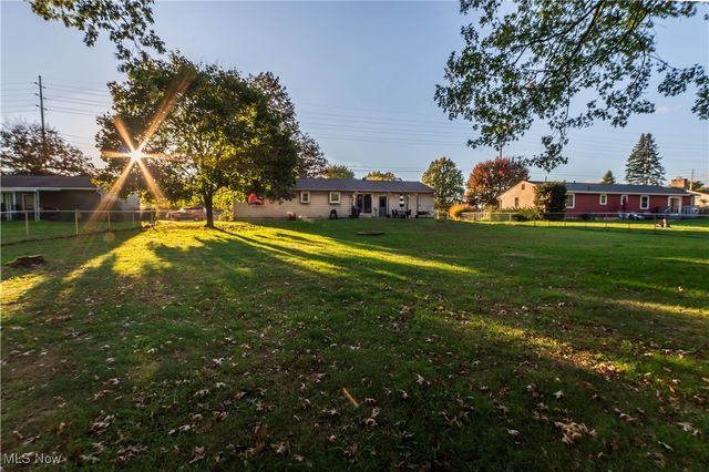 8304 Arlington Avenue NW, North Canton, OH 44720