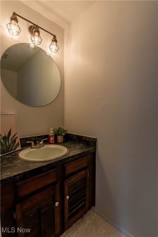 8304 Arlington Avenue NW, North Canton, OH 44720