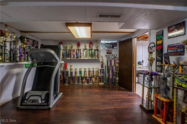 8304 Arlington Avenue NW, North Canton, OH 44720