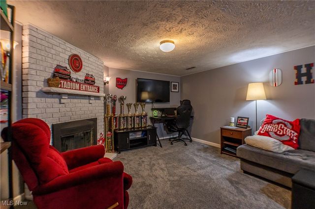 8304 Arlington Avenue NW, North Canton, OH 44720