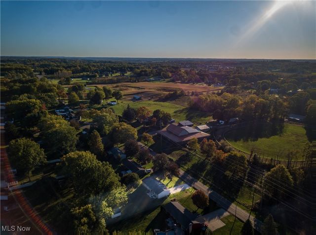 8304 Arlington Avenue NW, North Canton, OH 44720