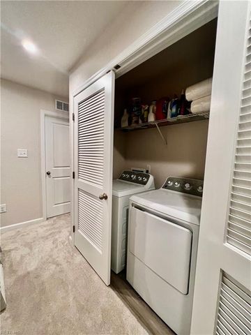 104 Summit View LN, Franklin, VA 23851