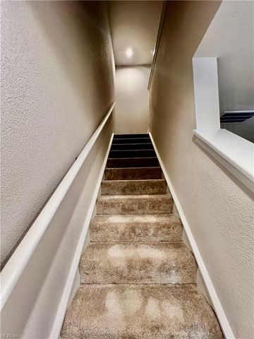 104 Summit View LN, Franklin, VA 23851