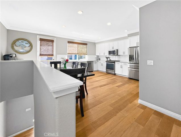 16901 Airport Circle 107, Huntington Beach, CA 92649