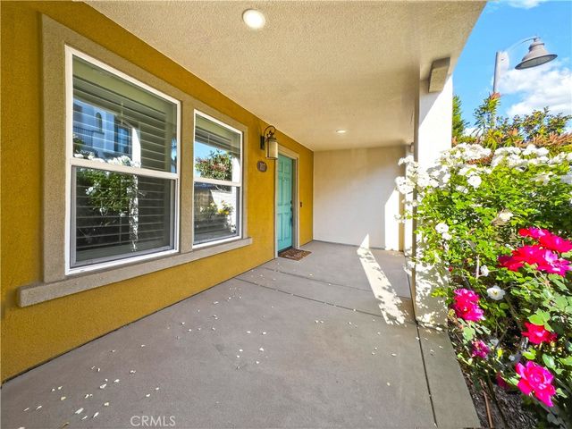16901 Airport Circle 107, Huntington Beach, CA 92649