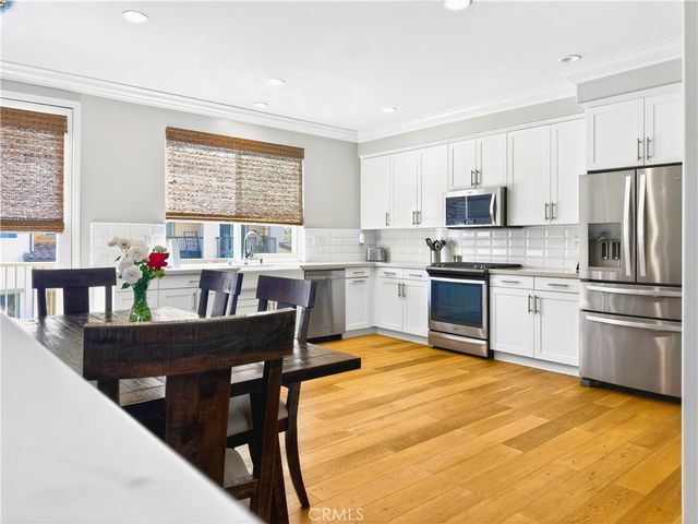 16901 Airport Circle 107, Huntington Beach, CA 92649