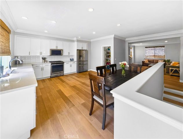 16901 Airport Circle 107, Huntington Beach, CA 92649