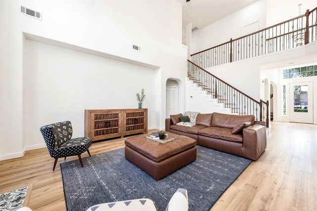 13611 Cotton Way, Mont Belvieu, TX 77523