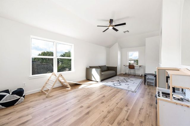 13611 Cotton Way, Mont Belvieu, TX 77523