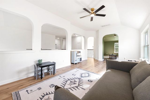 13611 Cotton Way, Mont Belvieu, TX 77523