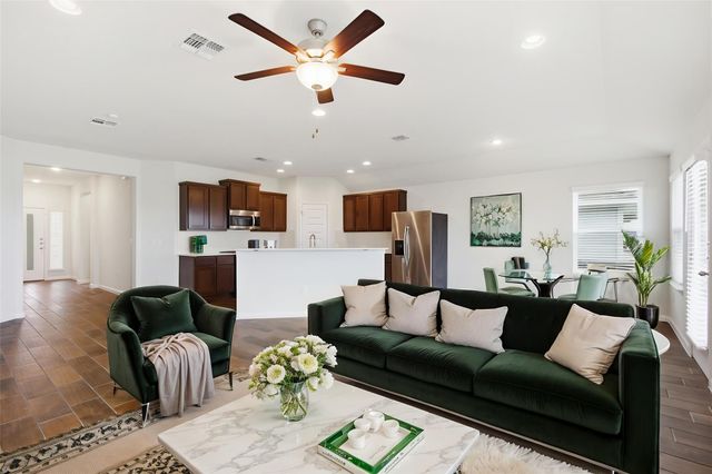 9604 Eloquence DR, Manor, TX 78653